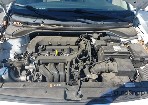 2020 Hyundai Accent Se z USA, uszkodzony, nr VIN 3KPC24A6XLE110423